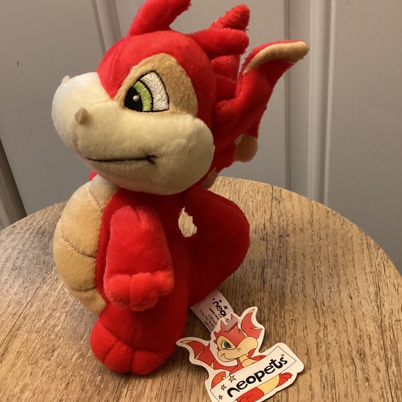 NEW 2002  Neopets Scorchio 8" Plush Red Dragon  Stuffed Animal Vintage - Picture 2 of 10